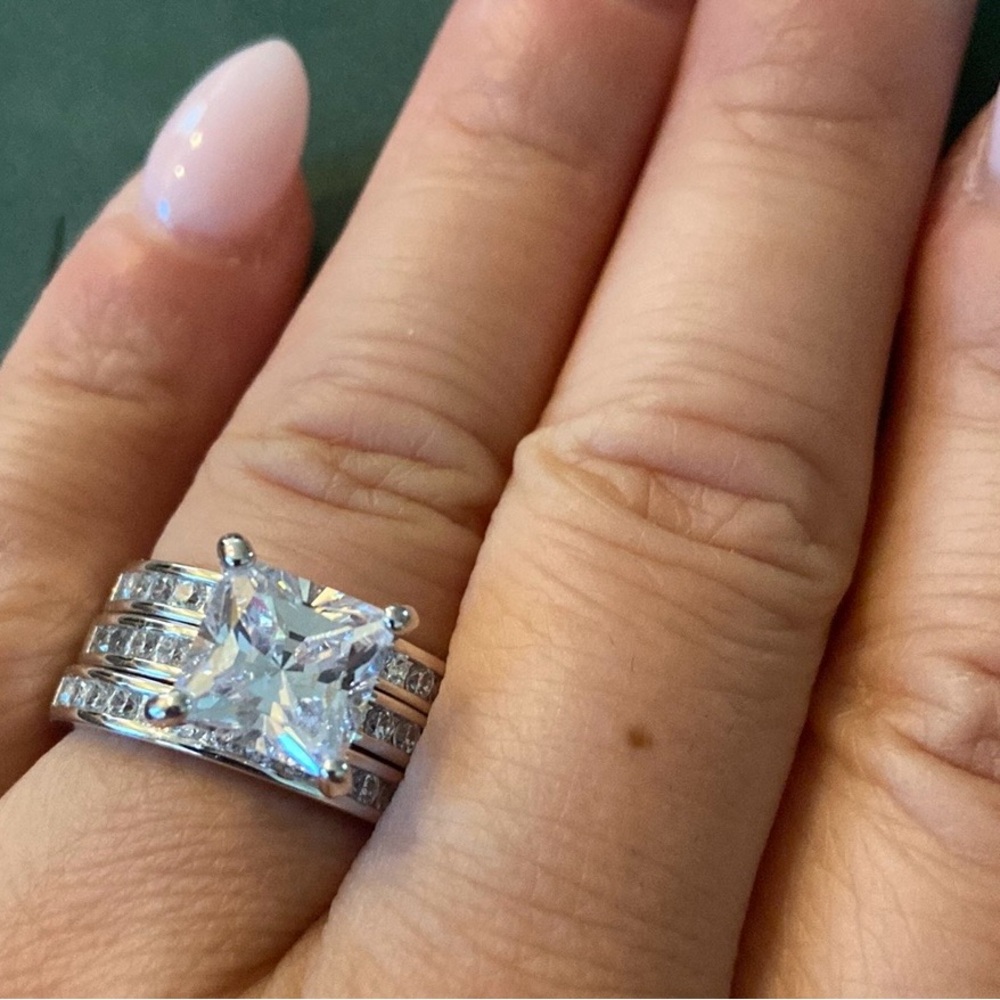 Princess Cut Swarovski Crystal ring set💍